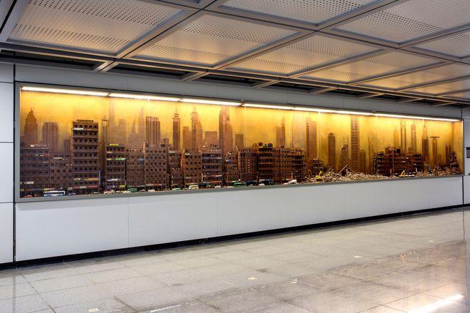 艺术策划,营造了一个全新概念的地铁"美术馆",把当代文化艺术引进地铁